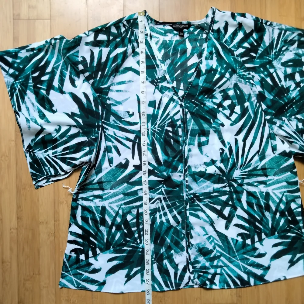 Banana Republic Short Wide Slit Sleeve Leaf Print Blouse Women's Large Tropical